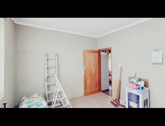 3 BEDROOM HOUSE FOR SALE IN WOODLANDS